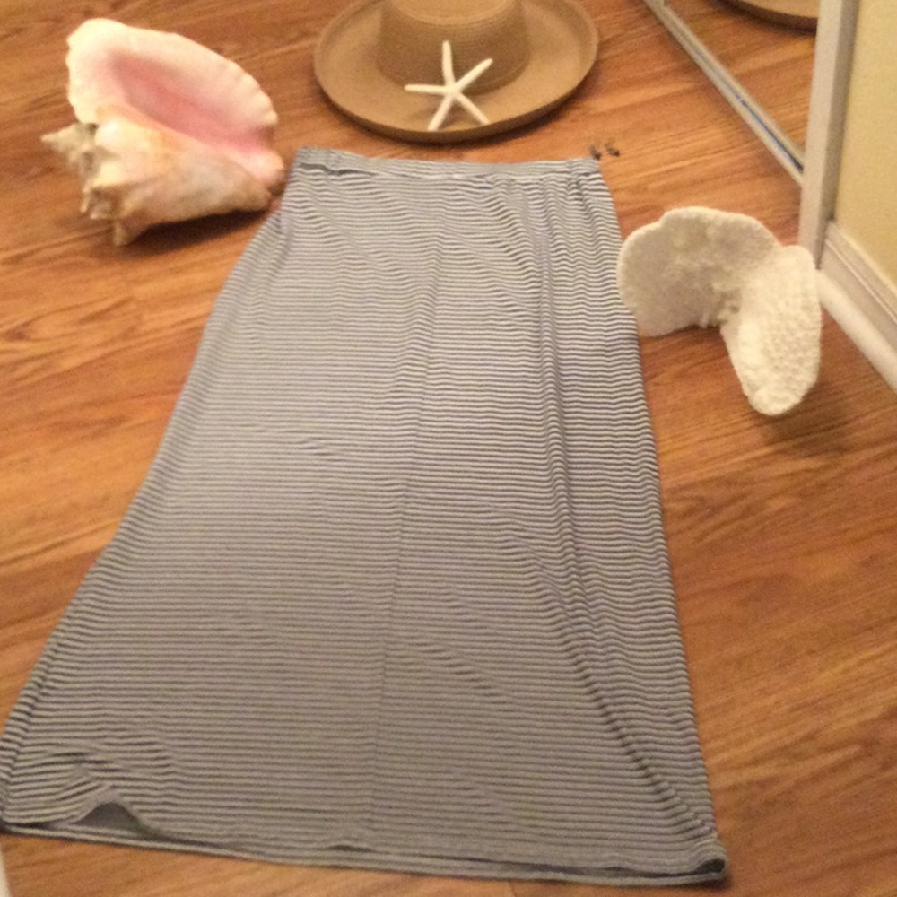 Maxie Skirt